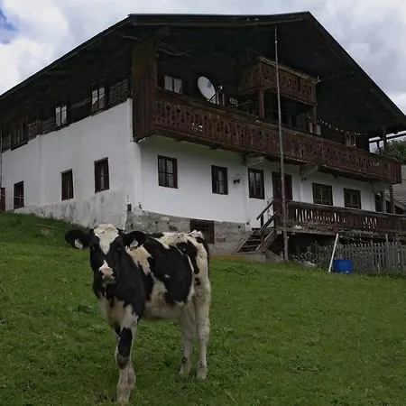 Bauernhof Zimmerod Çiftlik konaklama